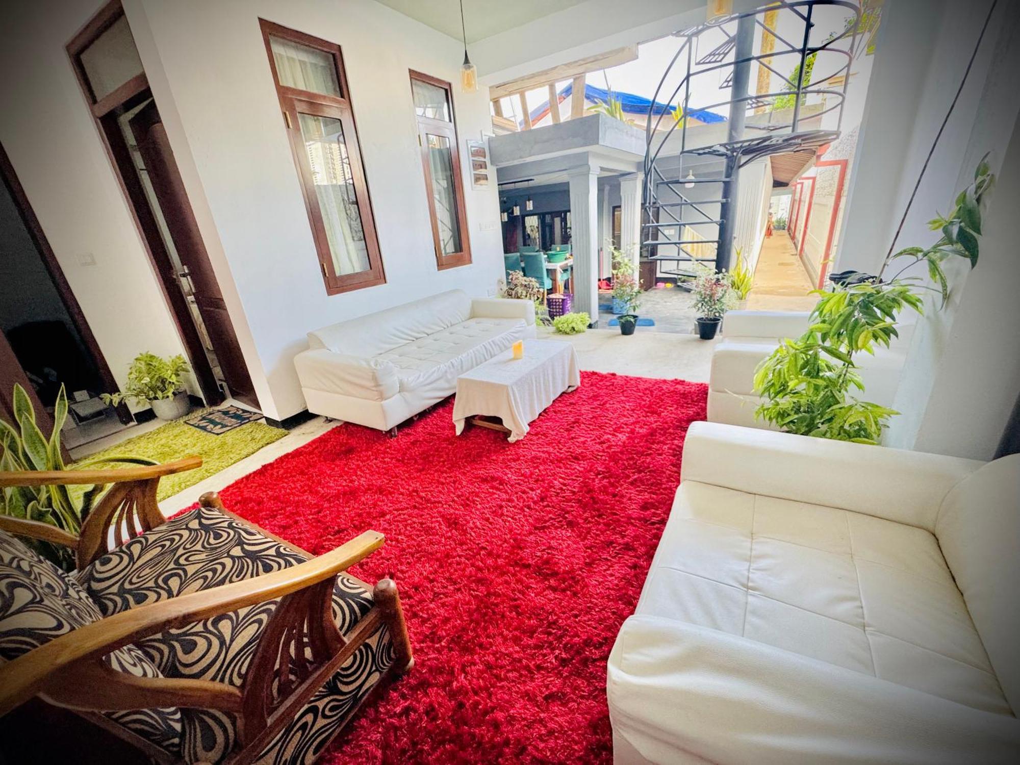 Sea Breeze Guest House Negombo Eksteriør billede